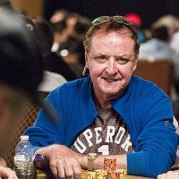 Pierre Neuville vinner spektakulært veddemål