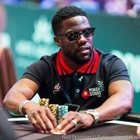 Kevin Hart videre fra Dag 1 i €100 000 Super High Roller