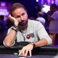 Negreanu i føring