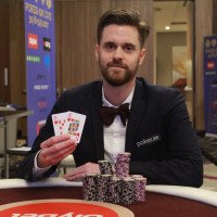 Olof Haglund svensk mester i poker